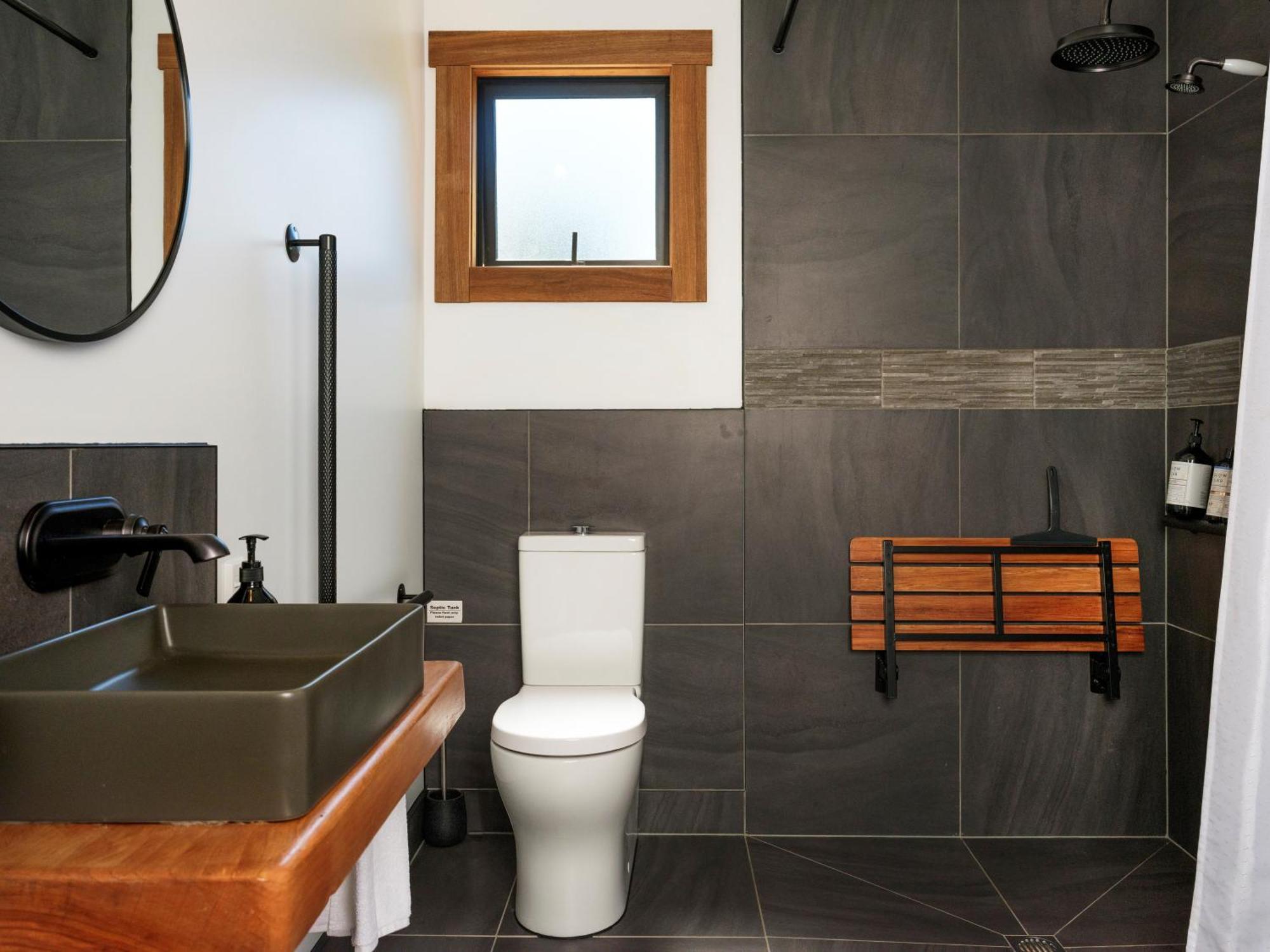 Black Cottage Boutique Acommodation Havelock North Dış mekan fotoğraf
